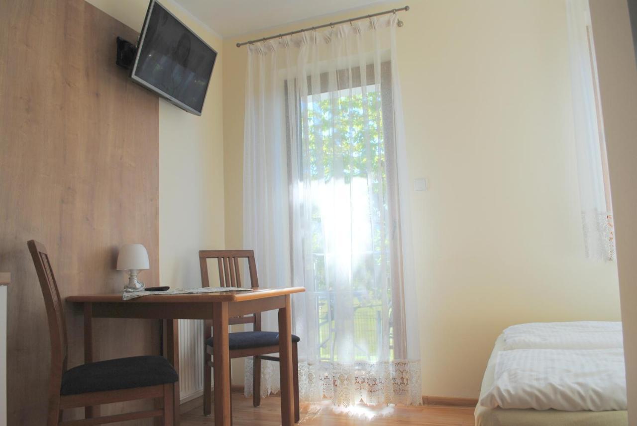 Willa Jaskolka Wladyslawowo Ngoại thất bức ảnh